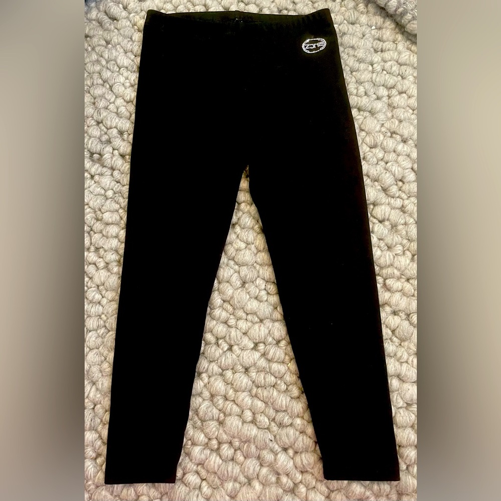 Ozone Letards Black Capri Pants. Sz YM. VGUC